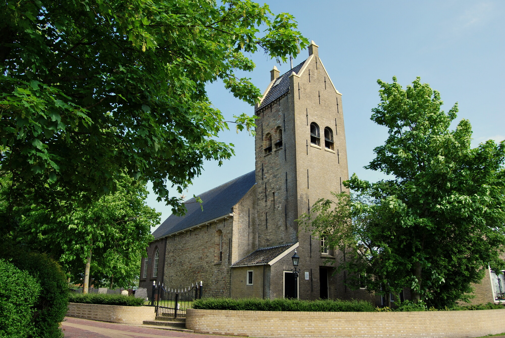 Kerk Edens (Iens)